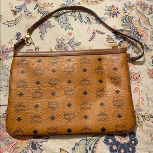 MCM wristlet/pochette